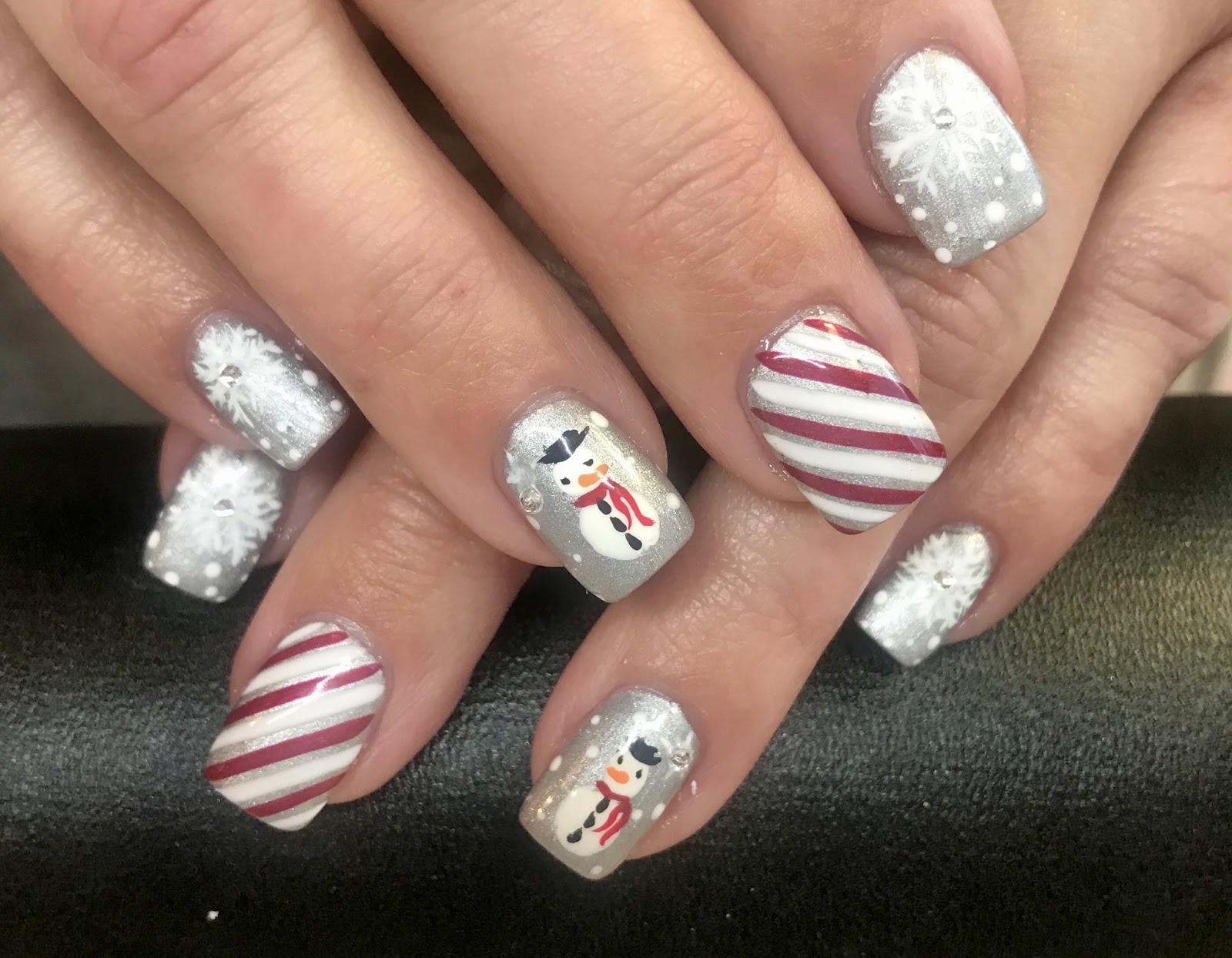 THE NAIL LOUNGE nail photo 6